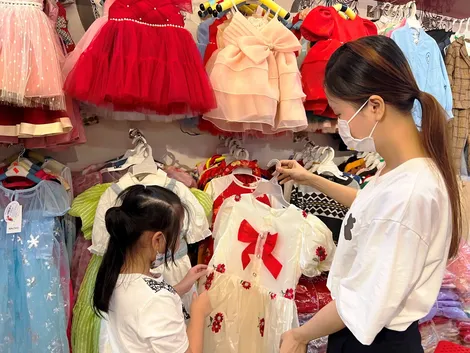 Diện đẹp cho bé đón Tết