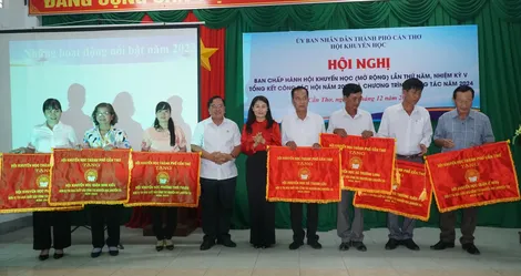 Vận động trên 59,6 tỉ đồng Quỹ khuyến học, khuyến tài
