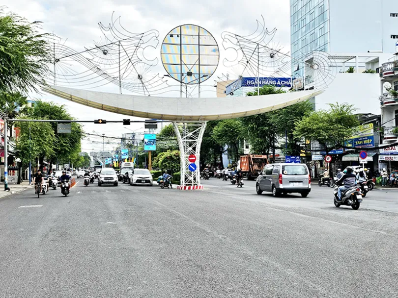 Cần Thơ trang hoàng đường  phố đón Tết