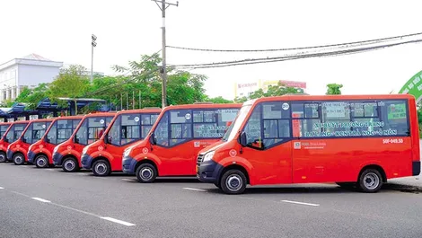 Ðưa vào hoạt động thêm 2 tuyến xe buýt