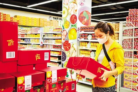Nhiều lựa chọn với giỏ quà Tết