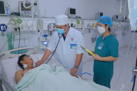 Chạy đua thời gian, cứu bệnh nhân phình động mạch chủ bụng vỡ