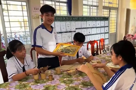 Biến rơm rạ thành sản phẩm hữu ích