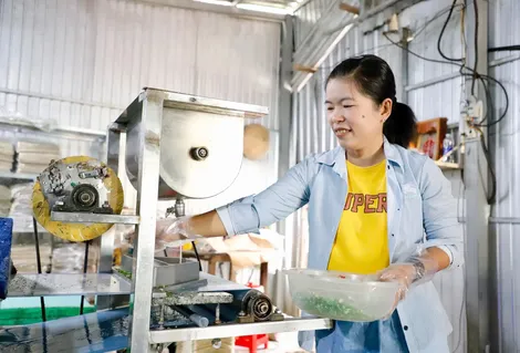 “Giữ lửa” cho nghề truyền thống