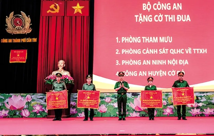 Xây dựng lực lượng Công an TP Cần Thơ trong sạch, vững mạnh, đáp ứng yêu cầu, nhiệm vụ trong tình hình mới