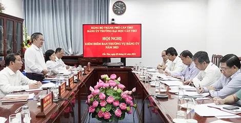 Hội nghị kiểm điểm tập thể lãnh đạo, quản lý Ban Thường vụ Đảng ủy Trường Đại học Cần Thơ, Sở Xây dựng, Sở Giao thông vận tải  thành phố