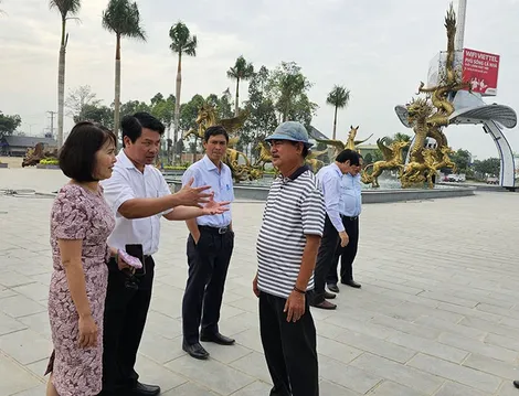 Kết nối các tỉnh ÐBSCL thúc đẩy tổ chức chợ hoa xuân tại quận Cái Răng