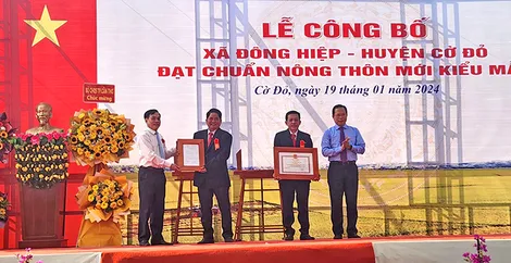 Đông Hiệp vinh dự trở thành xã nông thôn mới kiểu mẫu đầu tiên của huyện Cờ Đỏ