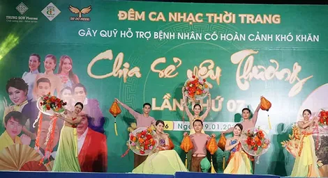 Vận động trên 443 triệu đồng hỗ trợ bệnh nhân có hoàn cảnh khó khăn