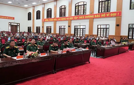 Gặp mặt cán bộ cao cấp Quân đội nghỉ hưu, nghỉ công tác năm 2023