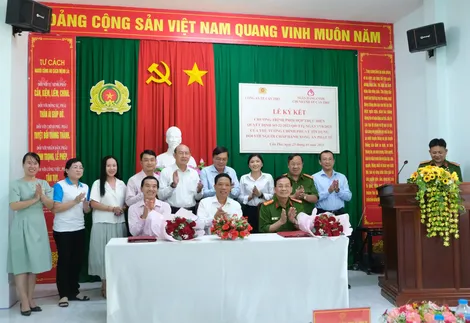 Ký kết phối hợp thực hiện chương trình tín dụng đối với người chấp hành xong án phạt tù