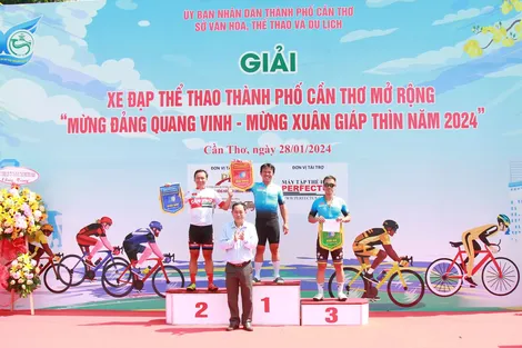 259 VĐV tranh tài giải xe đạp mừng xuân 2024