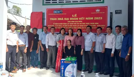 Giữ vững danh hiệu Đảng bộ xuất sắc