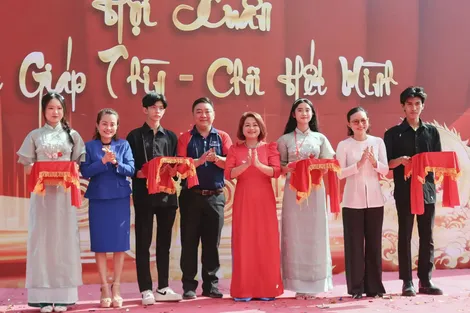 Gần 2.000 học sinh, sinh viên tham gia hội xuân tại Cao đẳng Việt Mỹ Cần Thơ