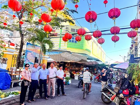 Kiểm tra an toàn điện tại các công viên, chợ hoa Tết năm 2024