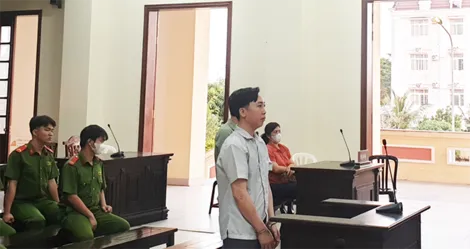 Lừa đảo, lãnh án tù