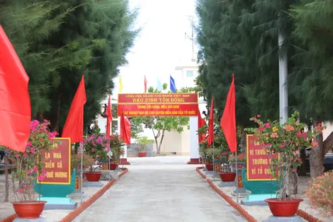 Thiêng liêng Trường Sa! Bài 1: Sức sống nơi Trường Sa