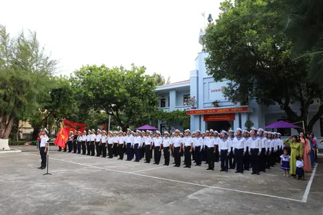 Thiêng liêng Trường Sa!Bài cuối: Mang mùa xuân, đất liền ra thăm Trường Sa