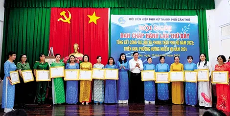 Xây dựng phong trào Hội phát triển vững mạnh