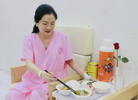 Dinh dưỡng hợp lý cho bà bầu trong ngày Tết 