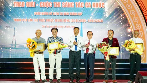 Cần Thơ mến yêu trong ca khúc nhạc sĩ đất Vĩnh Long