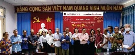 Agribank Chi nhánh Tiền Giang hỗ trợ 1.200 gia đình khó khăn dịp xuân Giáp Thìn
