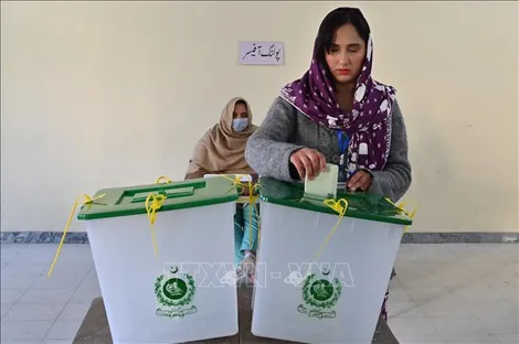 Pakistan tiến hành tổng tuyển cử