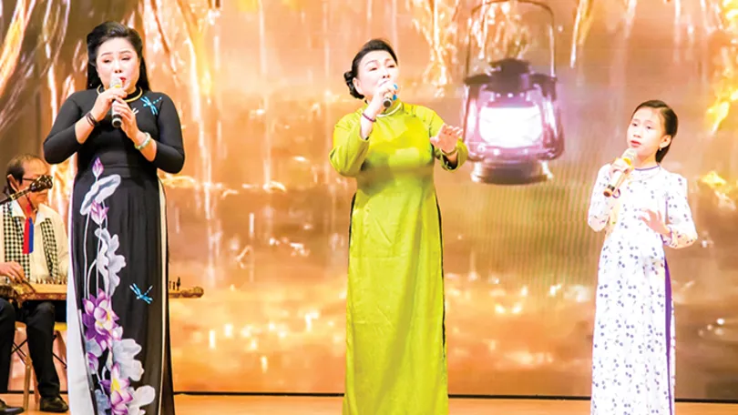 Gìn giữ cho muôn đời sau