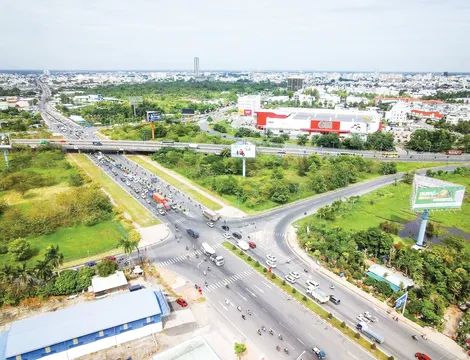 Trung tâm kết nối giao thông vùng