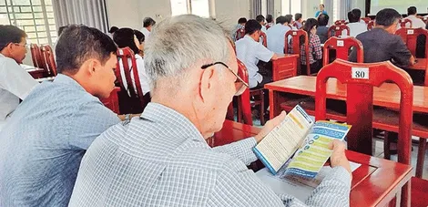 Ðưa chính sách bảo hiểm đến với hội viên nông dân