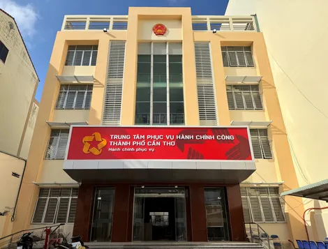 Trung tâm Phục vụ hành chính công TP Cần Thơ bắt đầu 
tiếp nhận hồ sơ từ ngày 26-2