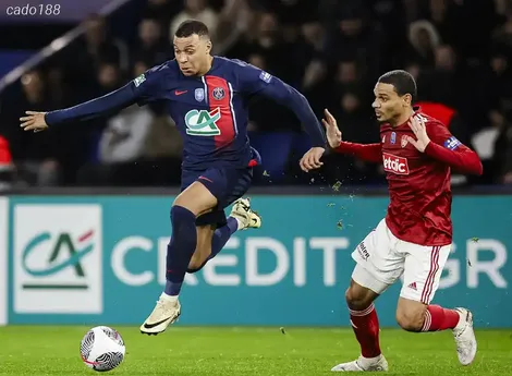 Mbappe rời PSG vào cuối mùa