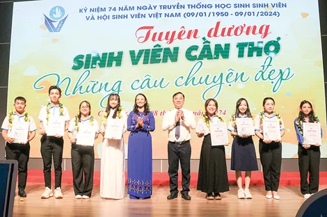 Sinh viên Cần Thơ - Những câu chuyện đẹp