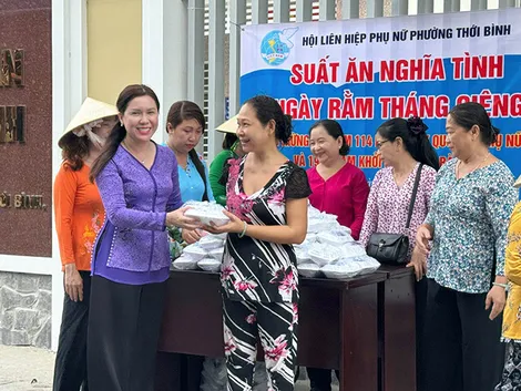Tặng trên 1.000 “Suất ăn nghĩa tình”