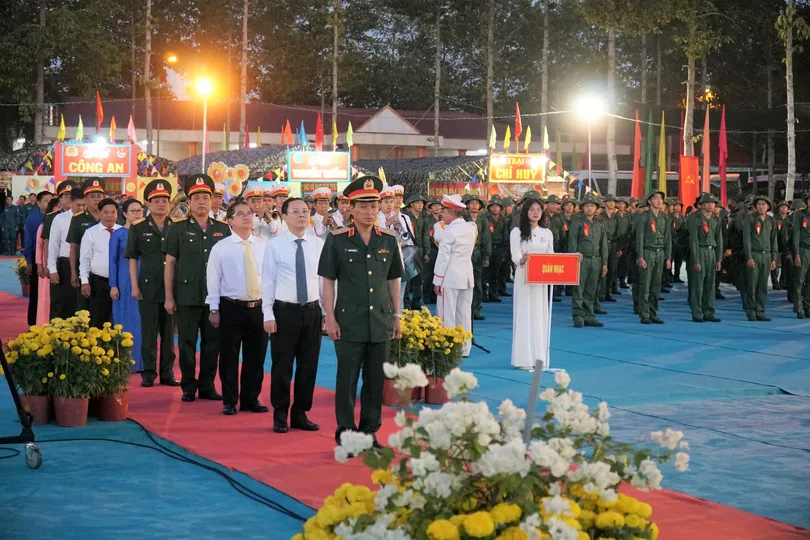 2.038 công dân TP Cần Thơ hăng hái lên đường nhập ngũ