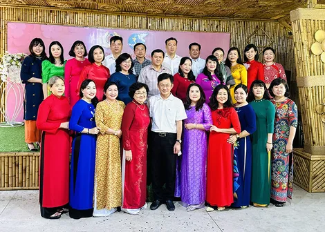 Phụ nữ Công an thành phố tổ chức hoạt động kỷ niệm Ngày 8-3