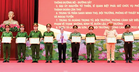 Giữ vững danh hiệu Lá cờ đầu