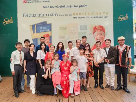 “Đi qua trăm năm” cùng nhà nghiên cứu Nguyễn Đình Tư