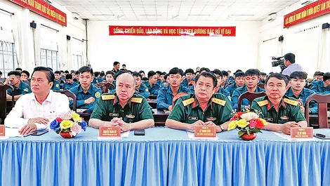 Khai mạc huấn luyện lực lượng dân quân cơ động