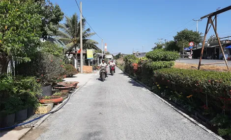 Giúp người dân lưu thông an toàn