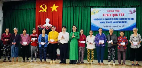 Nhiều hoạt động chăm lo, hỗ trợ hộ nghèo