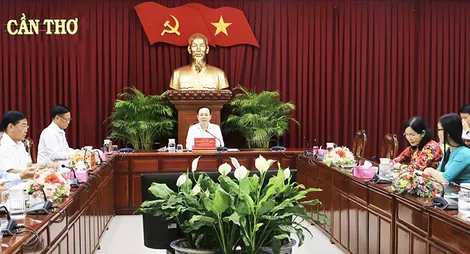 Cần nắm bắt, tăng cường cảnh báo phòng ngừa trong phòng, chống tham nhũng, tiêu cực
