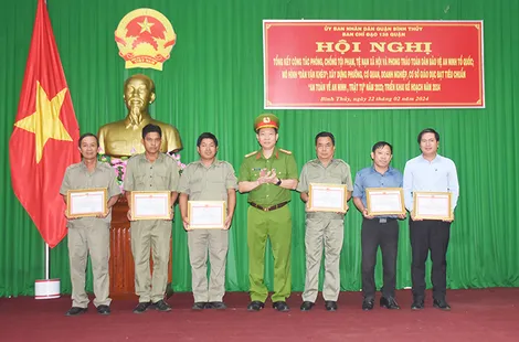Vận động nhân dân tham gia phòng, chống tội phạm