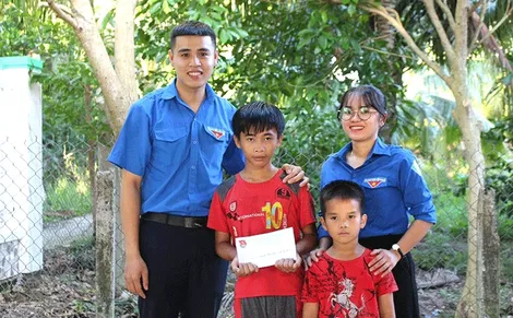 Cán bộ đoàn năng động