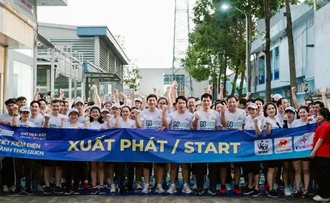 Trồng cây xanh, chạy bộ hưởng ứng Chiến dịch “Giờ trái đất” năm 2024