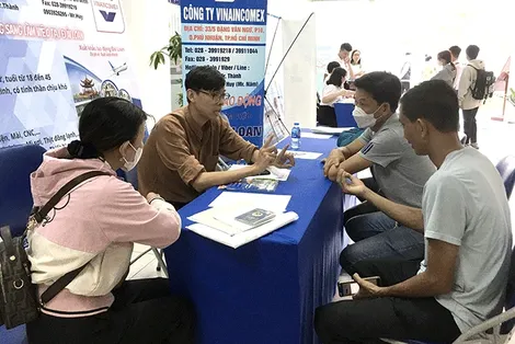 Rộng mở cơ hội việc làm ngoài nước