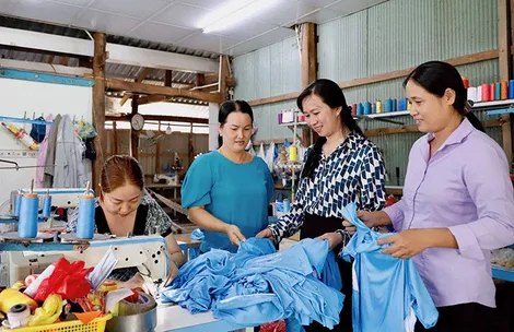 Kết nối, tạo việc làm cho phụ nữ