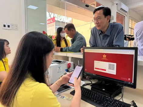 Chuyển đổi số - nền tảng thúc đẩy cải cách thủ tục hành chính