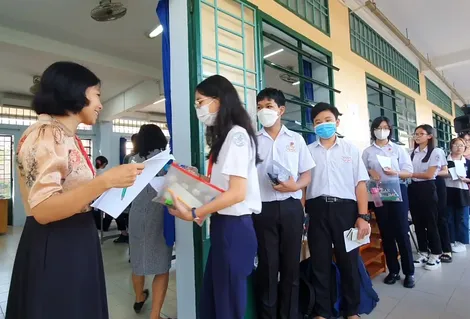 Hướng dẫn tổ chức ôn tập Toán, Ngữ văn và Ngoại ngữ chuẩn bị tuyển sinh vào lớp 10