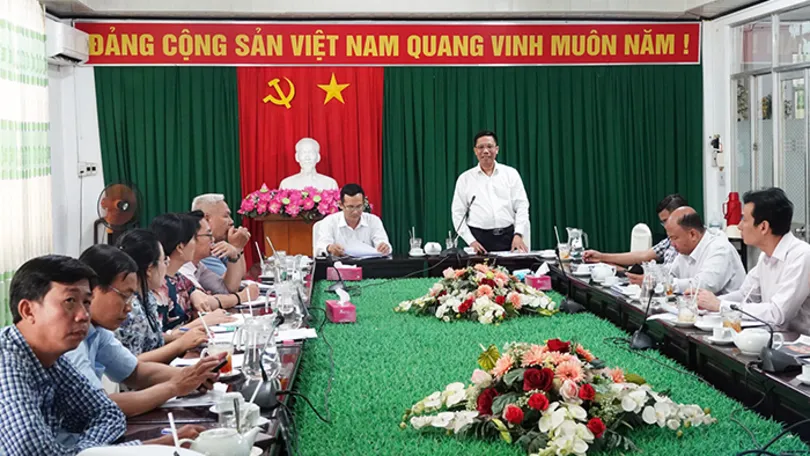 Chuẩn bị tổ chức chương trình nghệ thuật “Khúc ca khải hoàn”
